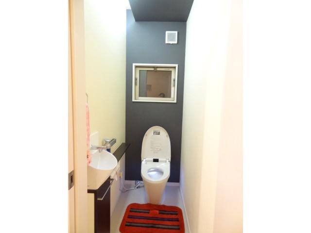 Toilet. First floor WC tankless