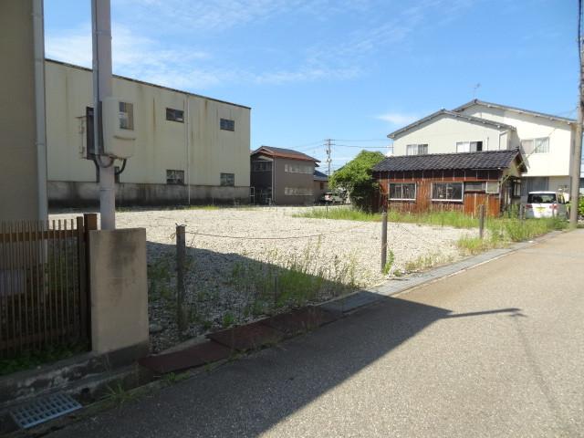 Local land photo. Door panel elementary school, Nagata junior high school