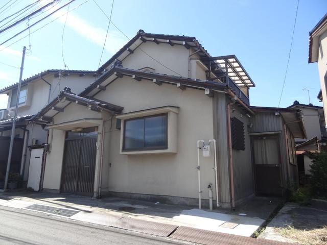 Local land photo. Although current situation has built buildings, It will be given to dismantling. 