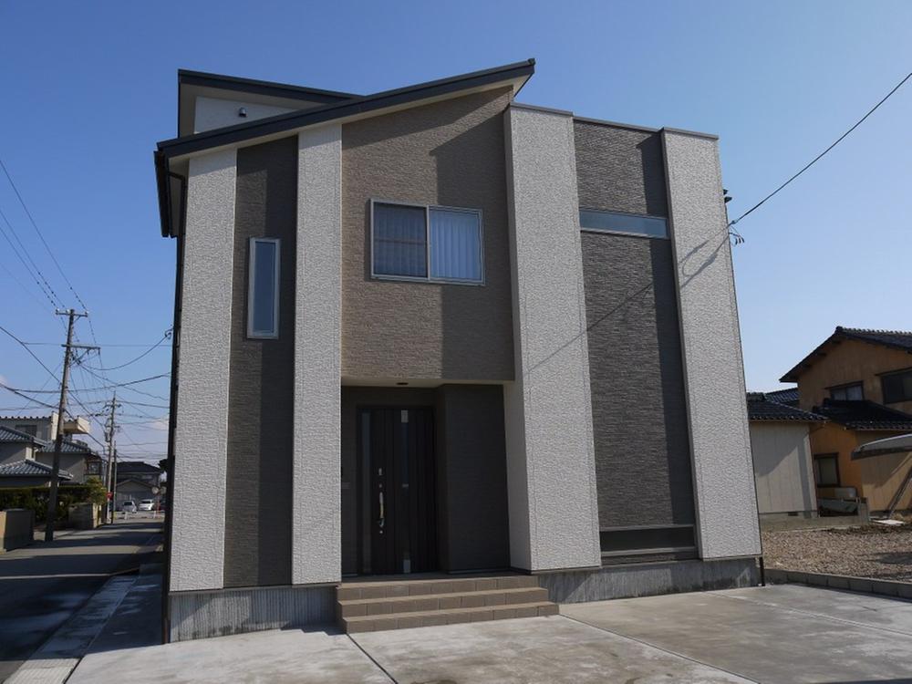 Local appearance photo. Local (March 2013) Shooting