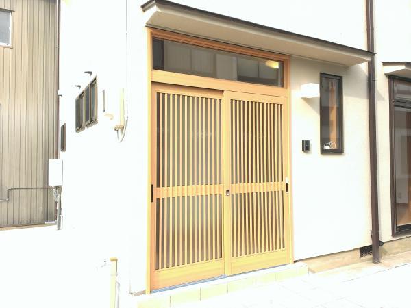 Entrance. Entrance of tiled, Newly built. 