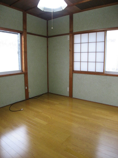 Other room space