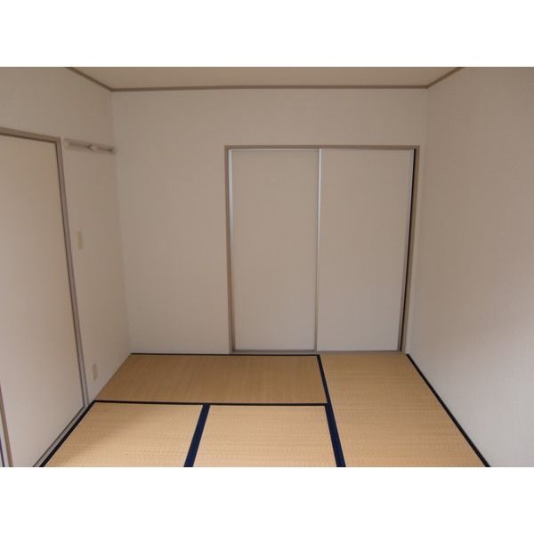 Other room space. Japanese-style room 6 quires