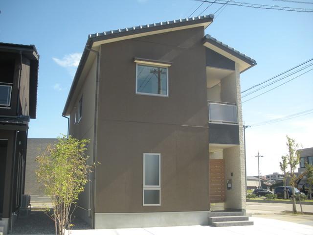 Local appearance photo. Door panel elementary school, Nagata junior high school