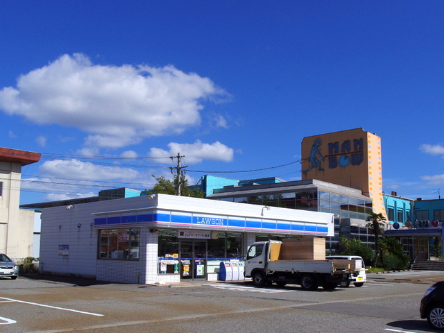 Convenience store. Lawson Kanazawa Molloy Nakacho store up (convenience store) 752m