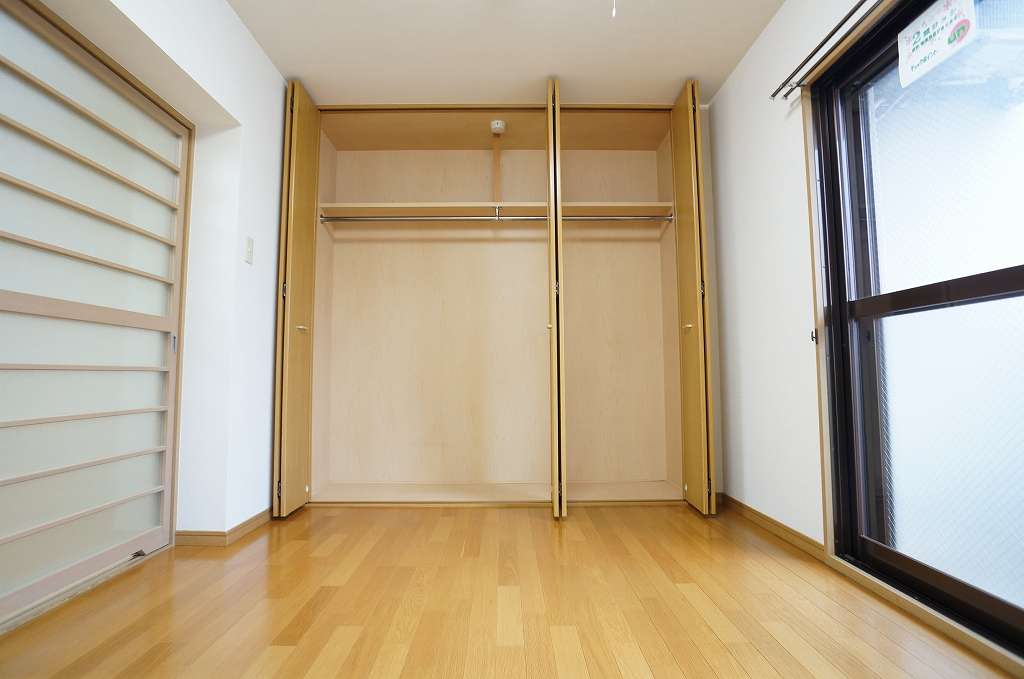 Living and room. DK next to Western-style 1 ・ closet