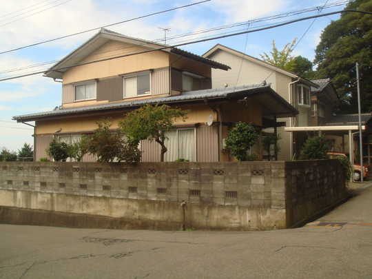 Local appearance photo