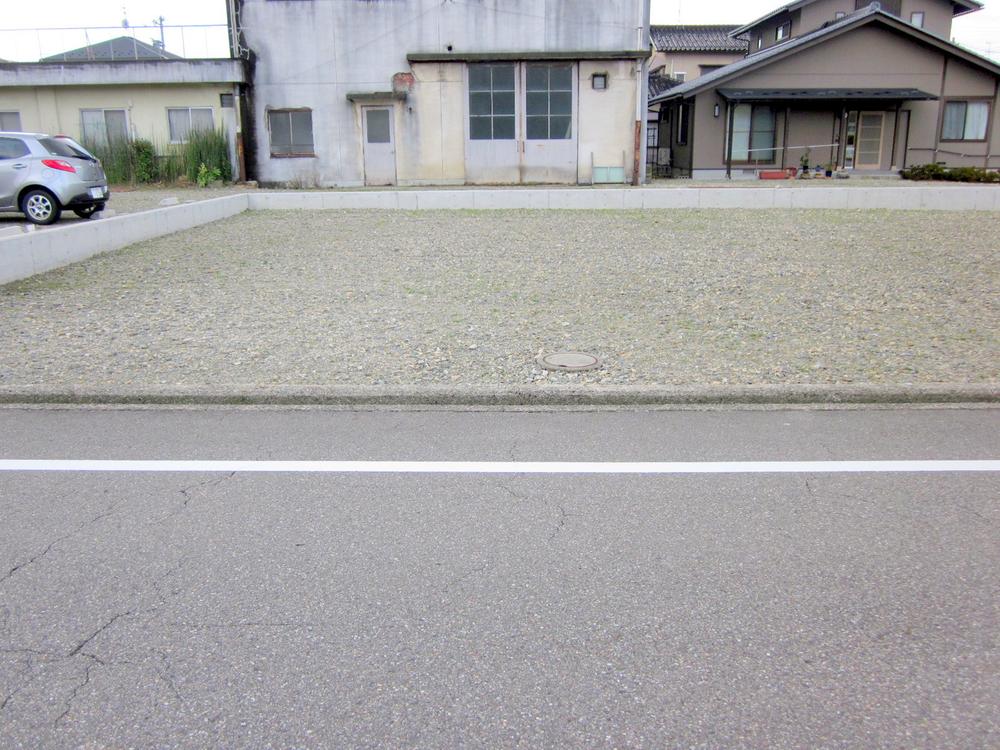 Local appearance photo. Local (12 May 2013) Shooting