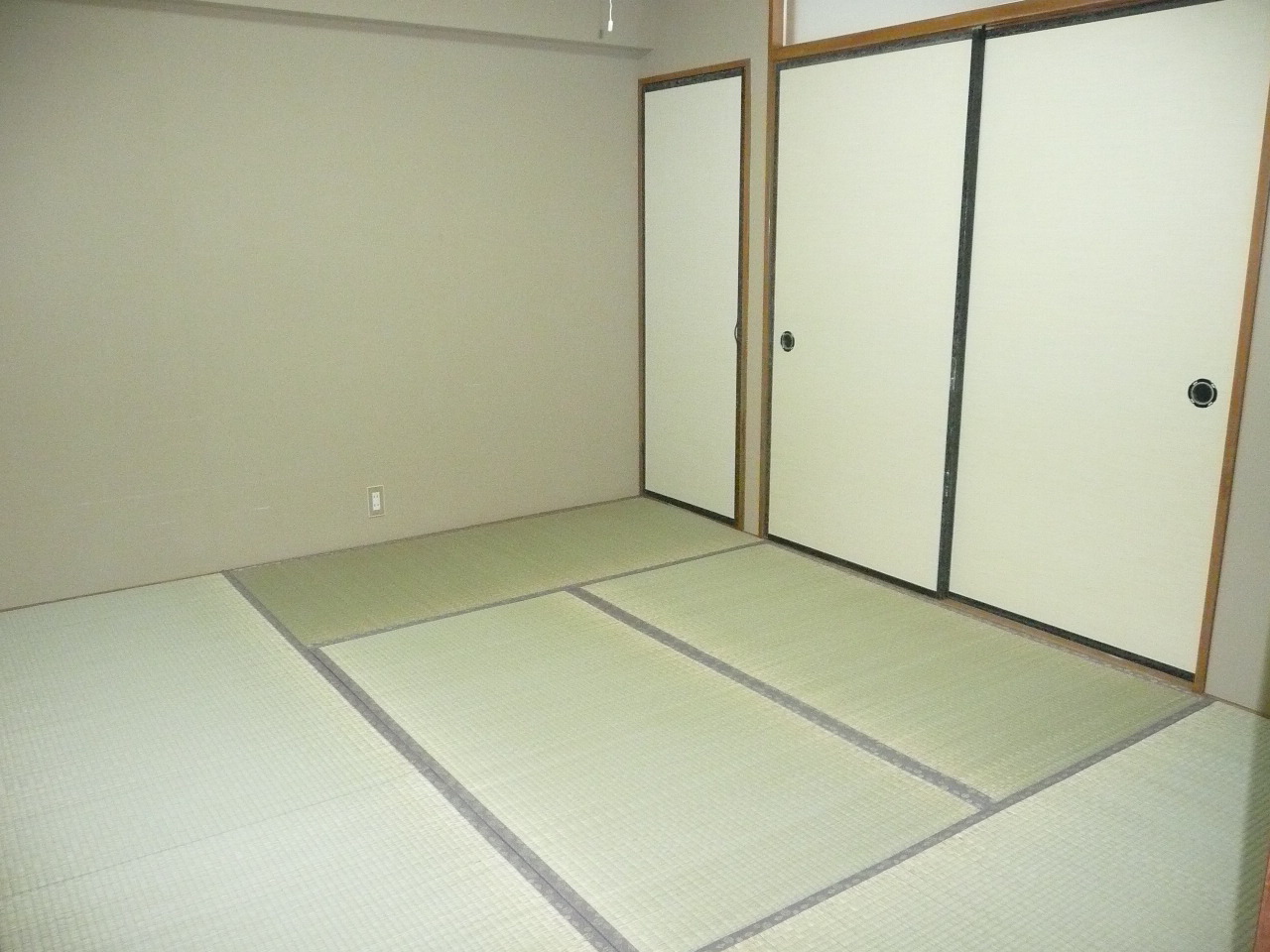 Living and room. Is a Japanese-style room that can be leisurely!