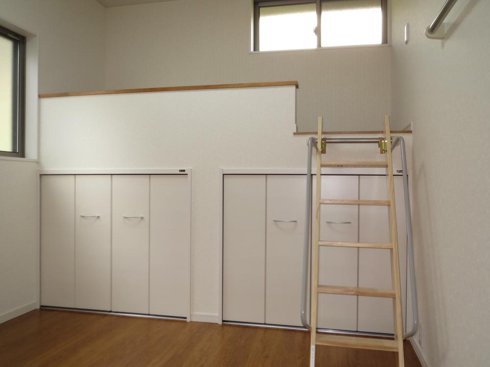 Receipt. Children room loft under storage