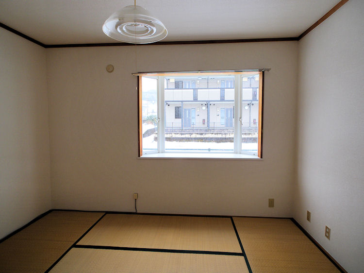 Living and room. Japanese-style room 6 quires