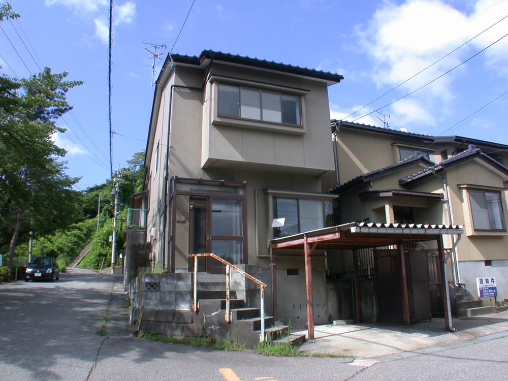 Local appearance photo