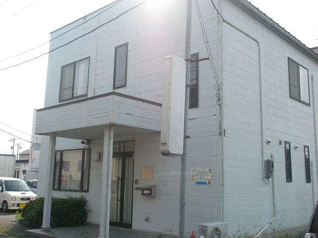 Local land photo. Fushimidai elementary school, Takaodai junior high school