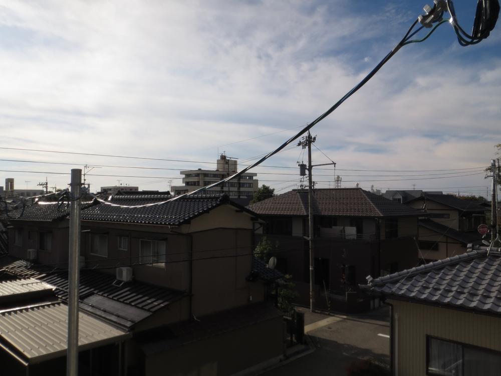 View photos from the dwelling unit. View of the city from the balcony