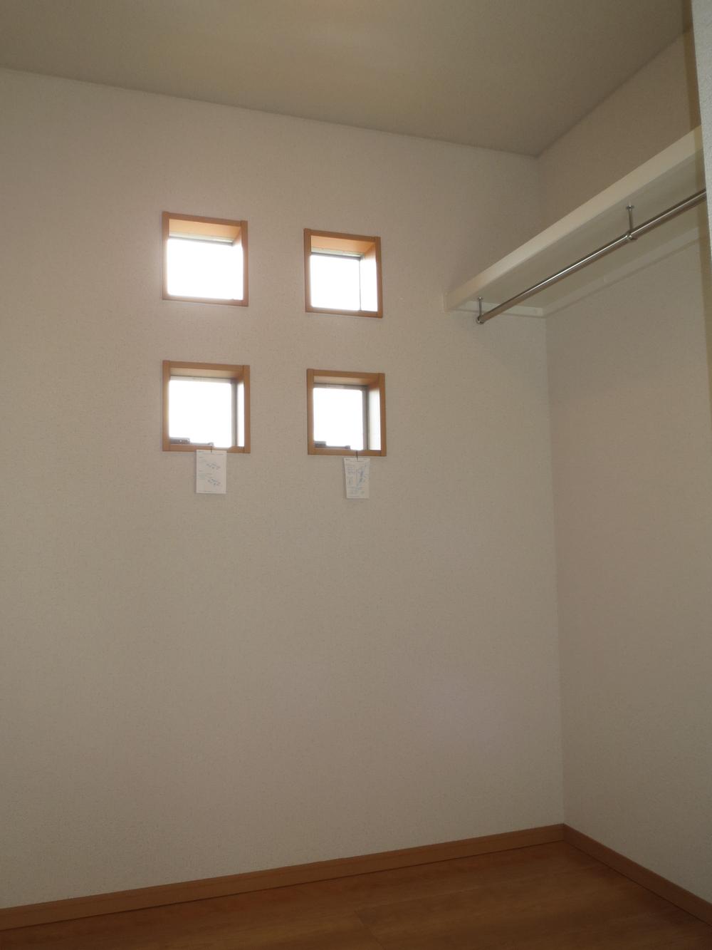 Receipt. Bedroom walk-in closet