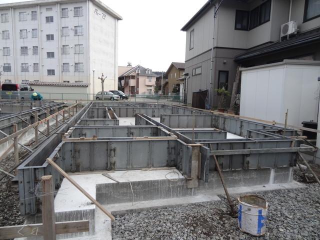 Local appearance photo. Foundation