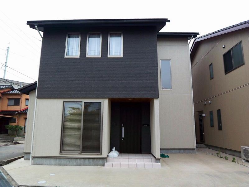 Local appearance photo. Local (10 May 2013) Shooting