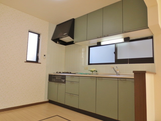 Kitchen. Cross of the pattern is also cute! Good ~ I look Ku