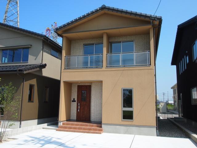 Local appearance photo. Local (August 2013) Shooting