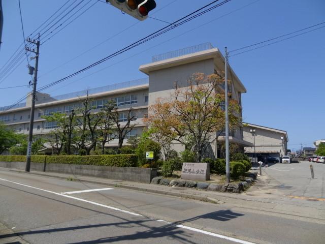 Other local. Kratky elementary school