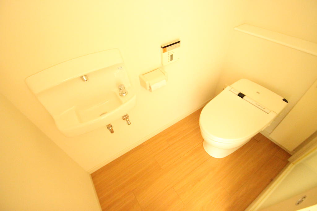 Toilet. The photograph is a 105, Room