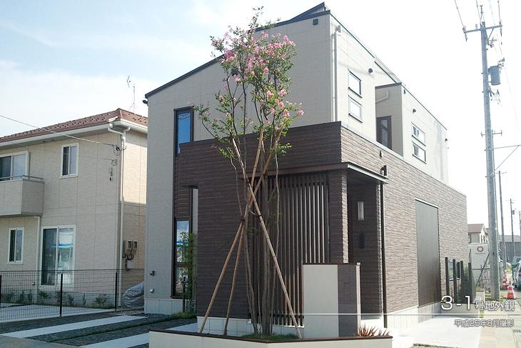 Local appearance photo.  [3-1 No. land] Appearance Photo] 2013 August shooting