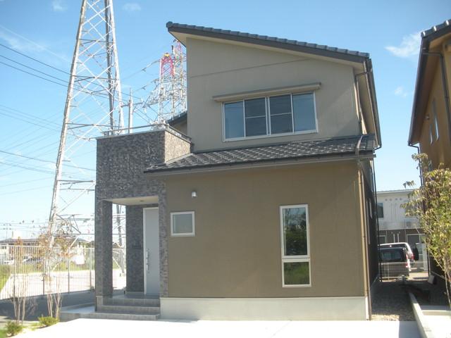 Local appearance photo. Door panel elementary school, Nagata junior high school