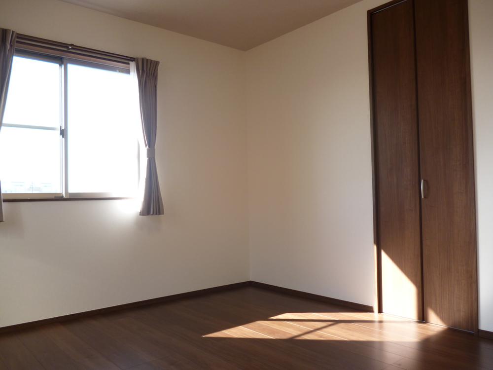 Non-living room. 2F Western-style