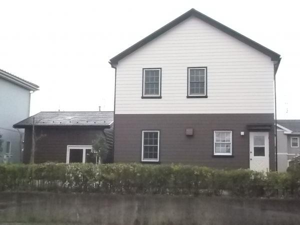 Local appearance photo. It was repainted outer wall