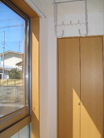 Other room space. Sun Room in the clothesline