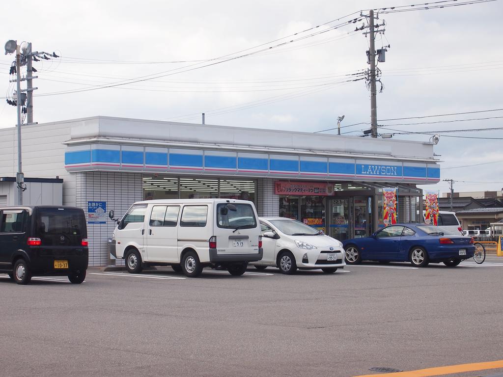 Convenience store. 506m until Lawson Nonoichi Awata store (convenience store)