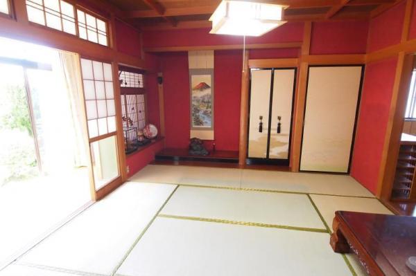 Non-living room