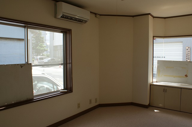 Other room space. 1F office 1