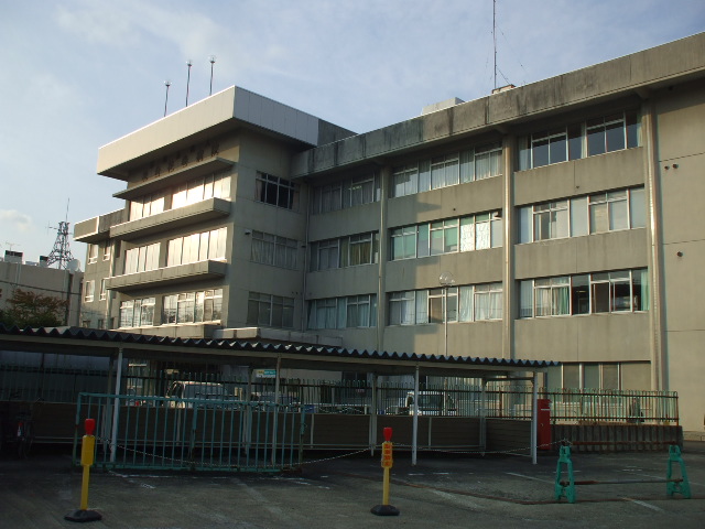Hospital. 700m, up to a total Hanamaki Hospital (Hospital)