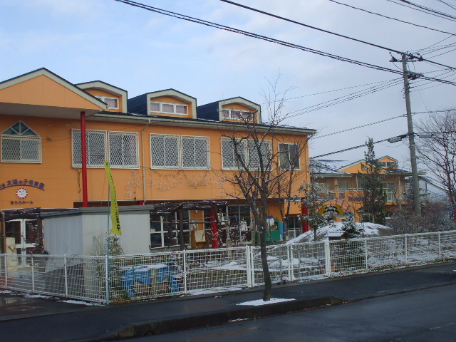 kindergarten ・ Nursery. Child nursery of the sun (kindergarten ・ Nursery school) to 400m