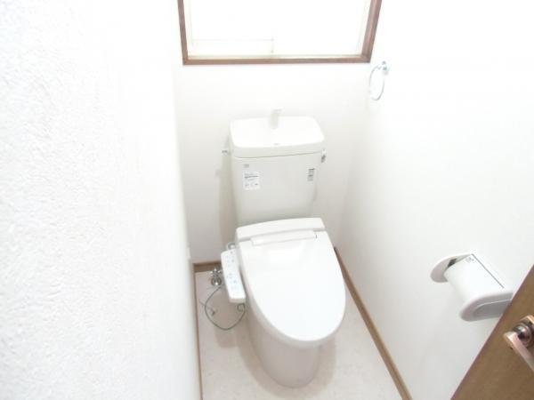 Toilet. Asahieito is a new toilet!