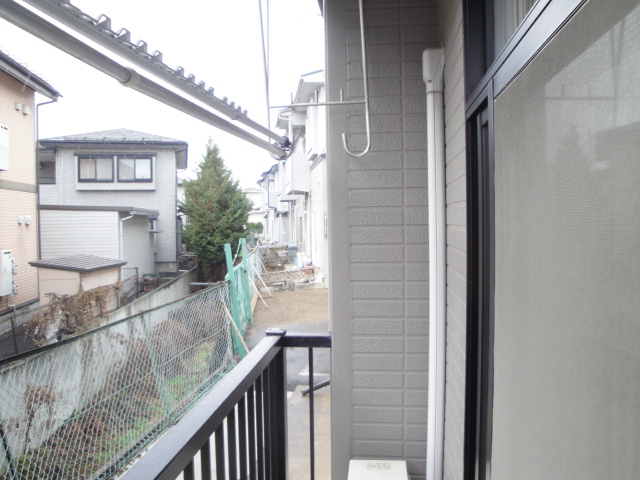 Balcony. Clothesline is also easier than ever with your laundry is over !!