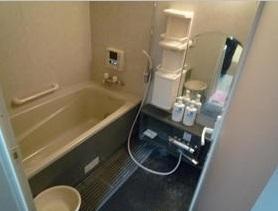 Bathroom. Reheating, It is a bathroom with a dryer
