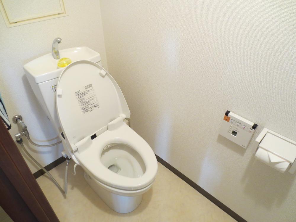Toilet. Toilet (November 2013) Shooting ※ Furniture in me, Furniture etc. are not included in the sale price