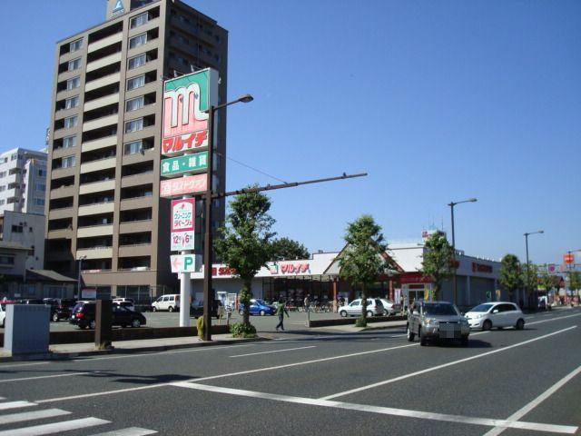 Supermarket. Maruichi timber Machiten to (super) 314m