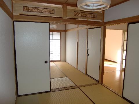 Other room space. Japanese-style room 4.5 Pledge