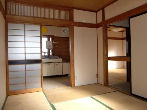 Other room space. Japanese-style room (entrance side)