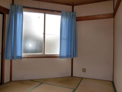 Other room space. Japanese-style room (entrance side)
