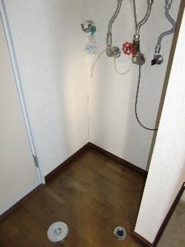 Other room space. Laundry Area