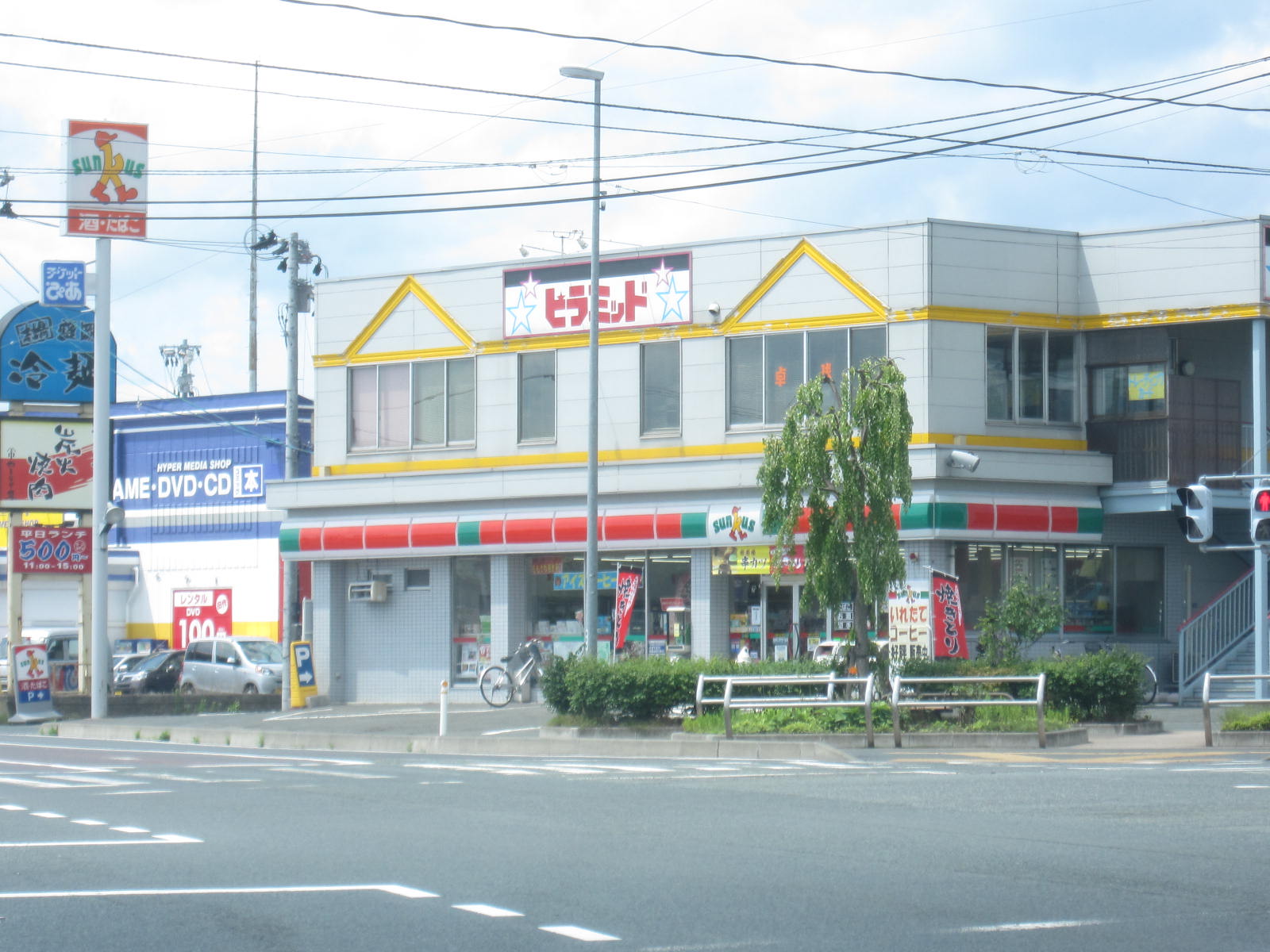 Convenience store. Thanks Morioka Takamatsu bypass store up (convenience store) 772m