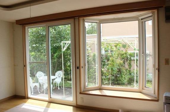 Living. Living room with a bay window