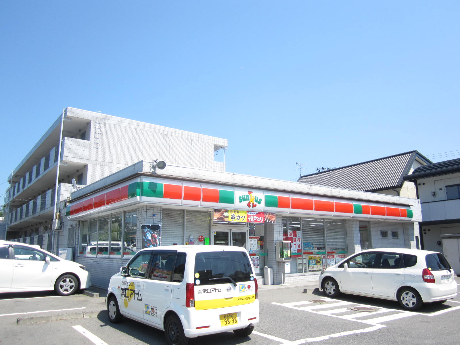 Convenience store. Thanks Morioka Takamatsu store up (convenience store) 397m