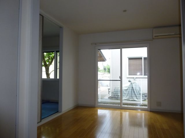Living and room
