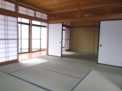 Non-living room. This is an 8-pledge and 6-tatami mat Tsuzukiai
