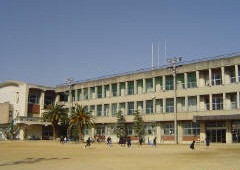 Primary school. Sanfeng to Municipal Ohno elementary school (elementary school) 1361m